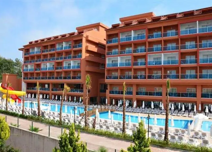 Club Side Coast