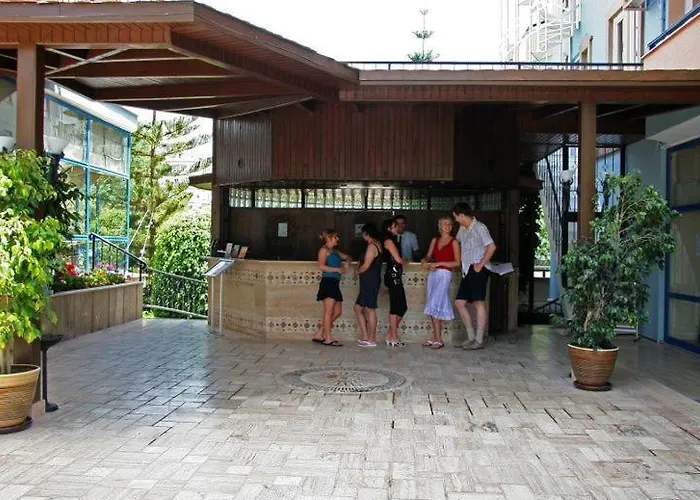 Selbstverpflegung: Elysee Garden Family Hotel