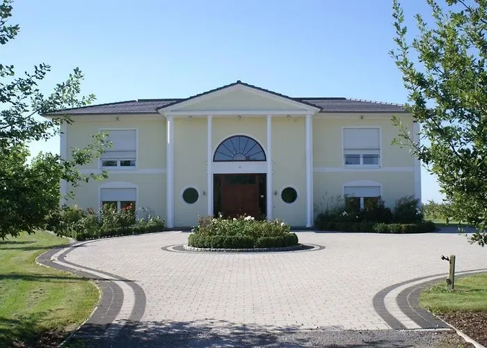 Villa Altes Land