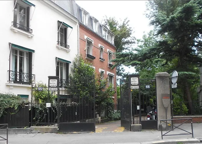 1 Square Du Docteur Blanche - Paris 16