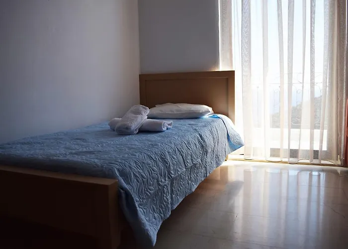 Iro Hotel