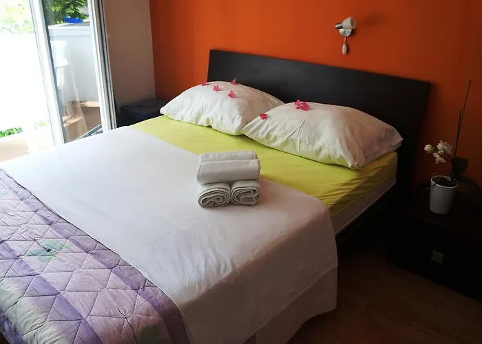 Guest House Tina