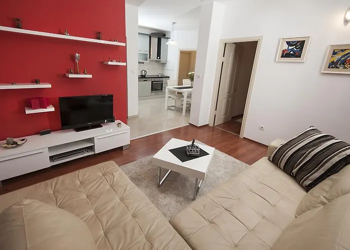 Hotel Am Znjan Beach Apartments