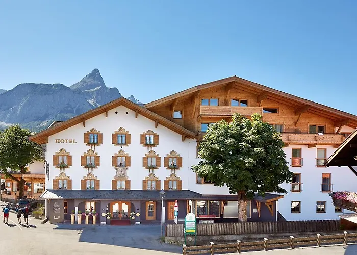Der Gruene Baum Mountain Boutique