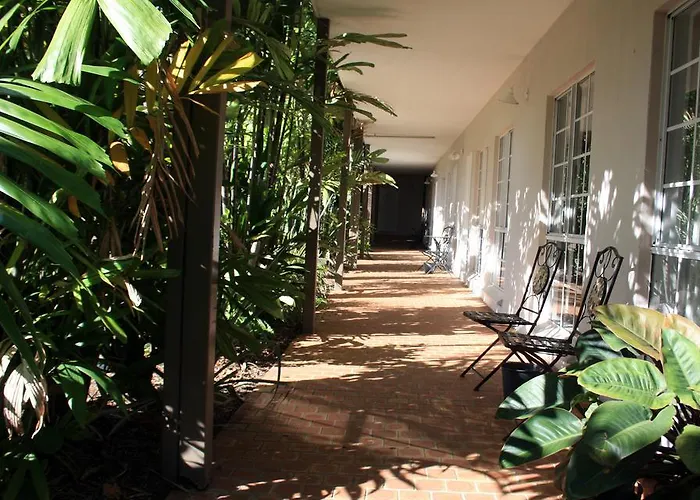 Cairns Tropical Gardens Motel