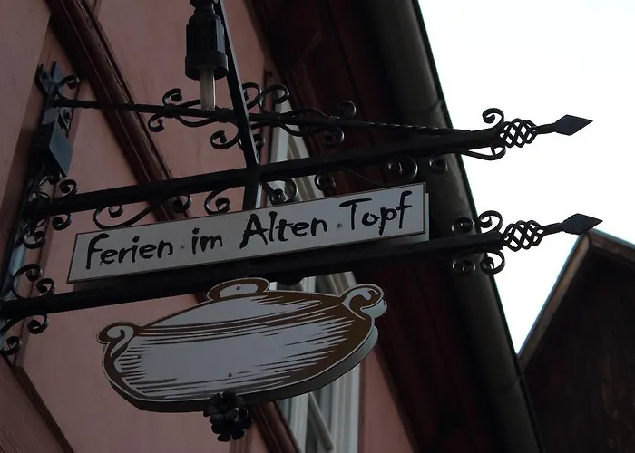 Alter Topf