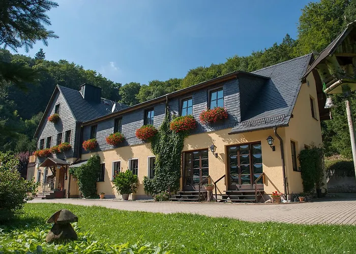 Hotel mit Tennis: Flair-Waldhotel Mellestollen