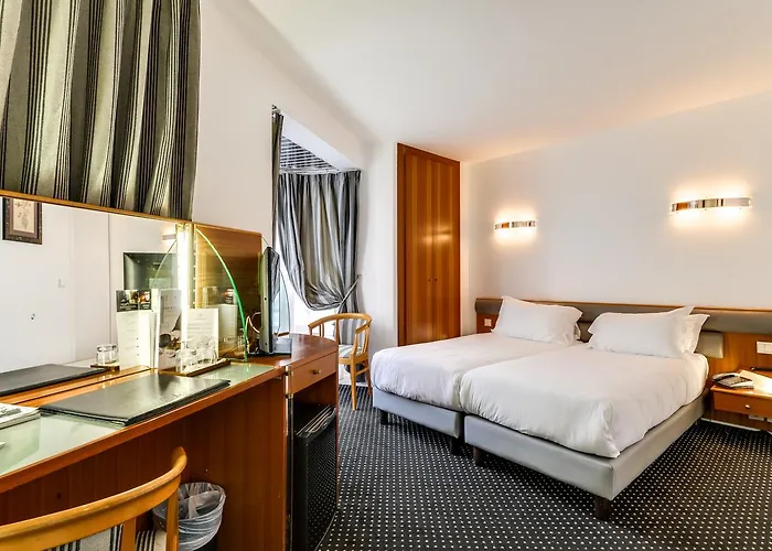 Hotel mit Tennis: Villa Luxembourg