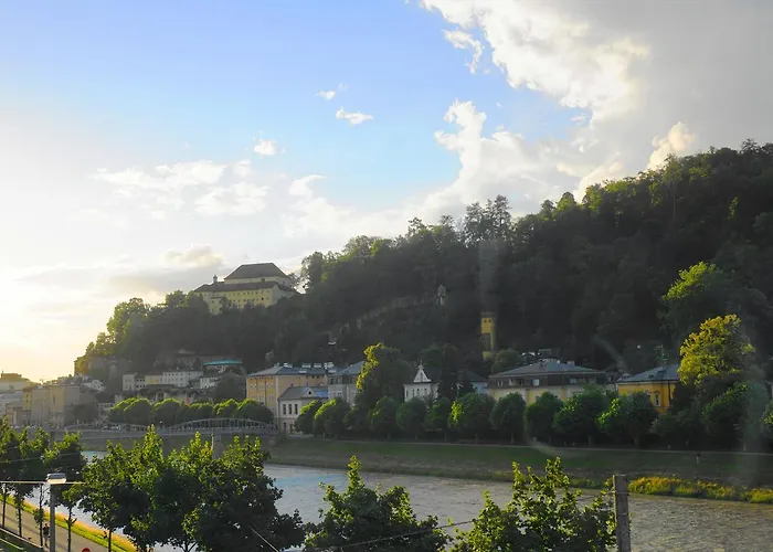 B&B: Sarah's Altstadt Oase Salzburg