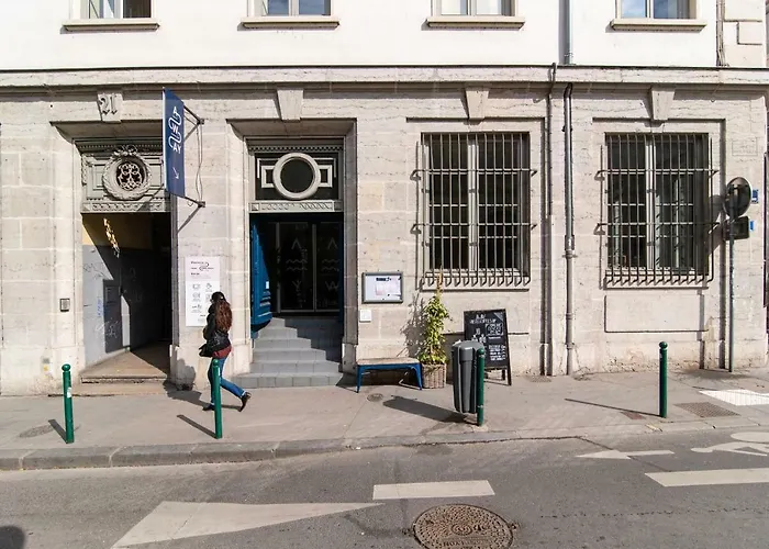Slo Lyon Les Pentes (Adults Only)