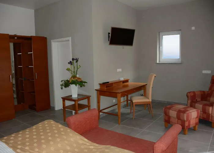 Hotel Am Alpina Home