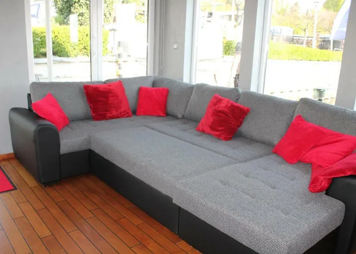 Hotel nahe College: Hausboot Deluxe