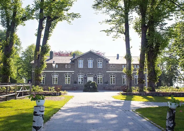 Günstiges Hotel: Herrenhaus Gut Neuruppersdorf