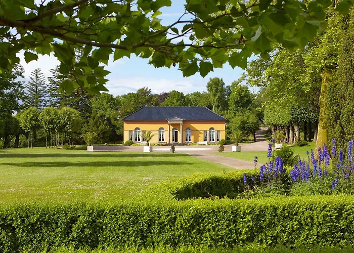  Schloss