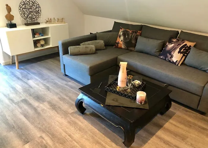 Ferienvermietung: Ferienwohnung Hünzingen
