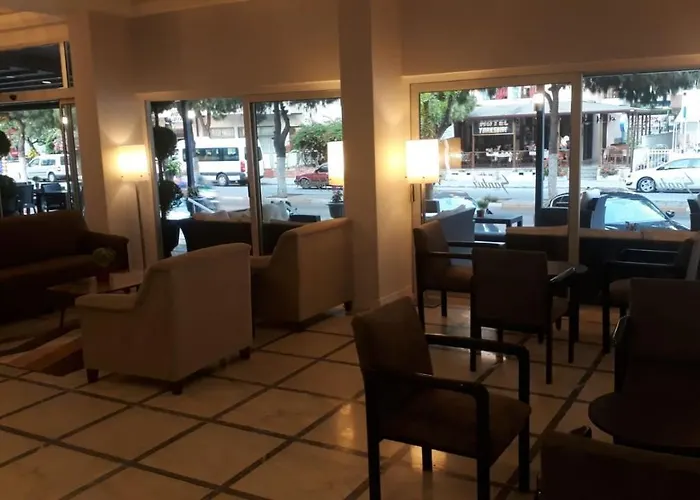 Hotel Santur
