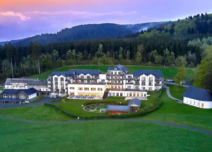 Hotel mit Pool: Hotel Rimberg