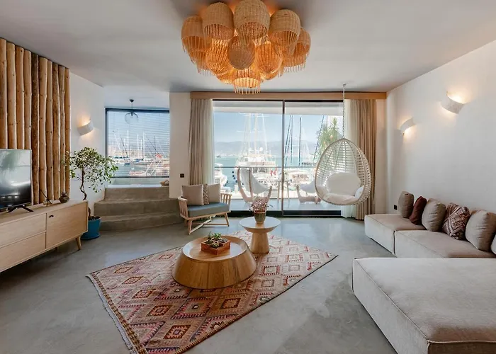 Hotel Am Harbour Suites Fethiye